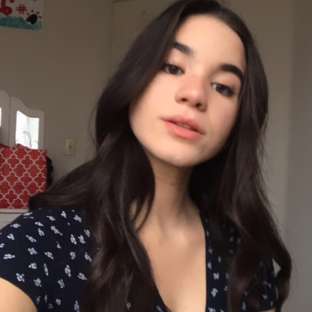 Meet your Posher, Abriana
